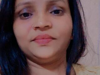 HottyJanvi's CamSoda live cam shows Profile Image